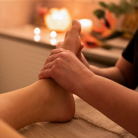 Masaje e hidroterapia de pies